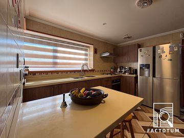 Casa mediterranea de 5 habitaciones en Condominio Los Viñedos de Tabolango