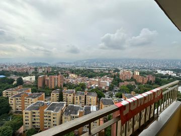 SE VENDE APARTAMENTO EN BELEN, LOMA DE LOS BERNAL