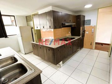 Departamento Elegante Y Clásico Frente Al Golf - Vista Panorámica Piso 12, San Isidro