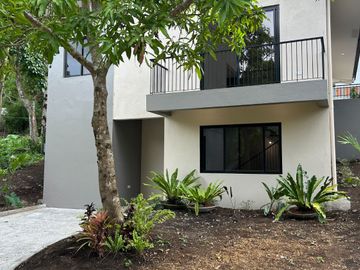 Affordable Single Detached Brandnew House with Garden near Twin Lakes.