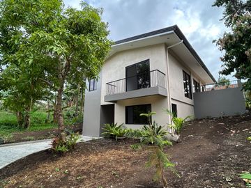 Affordable Single Detached Brandnew House with Garden near Twin Lakes.