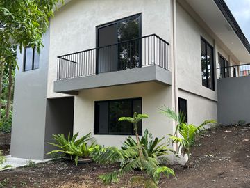 Affordable Single Detached Brandnew House with Garden near Twin Lakes.
