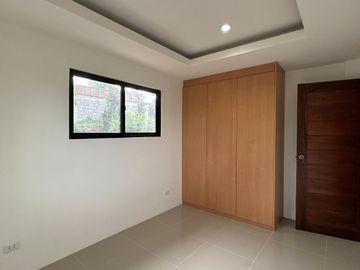 Affordable Single Detached Brandnew House with Garden near Twin Lakes.