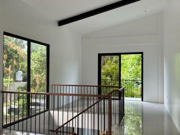 Affordable Single Detached Brandnew House with Garden near Twin Lakes.