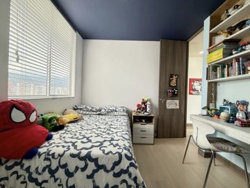 SE VENDE APARTAMENTO DUPLEX EN ENVIGADO, LOMA DEL ESMERALDAL