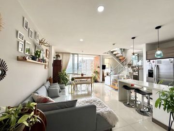 SE VENDE APARTAMENTO DUPLEX EN ENVIGADO, LOMA DEL ESMERALDAL