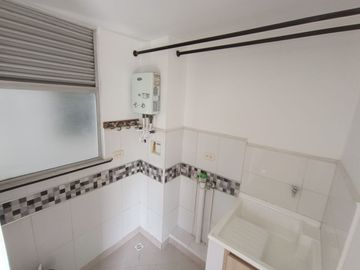 SE VENDE APARTAMENTO EN ENVIGADO, SECTOR  LAS ANTILLAS