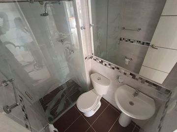 SE VENDE APARTAMENTO EN ENVIGADO, SECTOR  LAS ANTILLAS