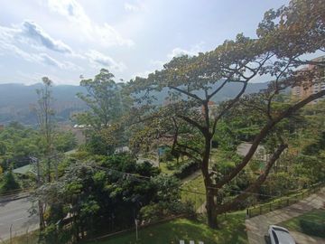 SE VENDE APARTAMENTO EN ENVIGADO, SECTOR  LAS ANTILLAS