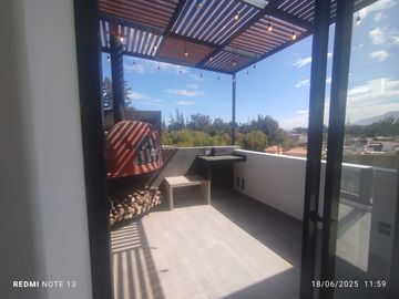 VENDO HERMOSO PENTHOUSE EN SELVA ALEGRE ACABADOS DE PRIMERA 370M2 MAS AIRES