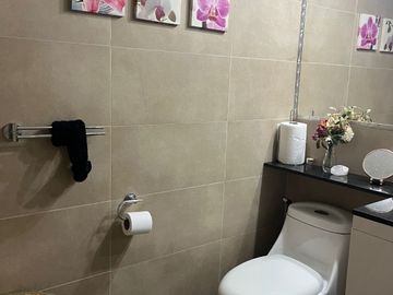 MARAVILLOSO DEPARTAMENTO TOTALMENTE REMODELADO BILBAO/DUQUECO LAS CONDES