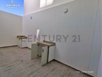 VENTA DE CASA ESTRENO EN RESIDENCIAL - TACNA