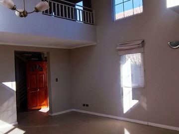 Vendo casa de cuatro dormitorios en Machali Rancagua