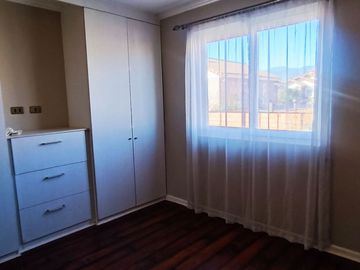 Vendo casa de cuatro dormitorios en Machali Rancagua