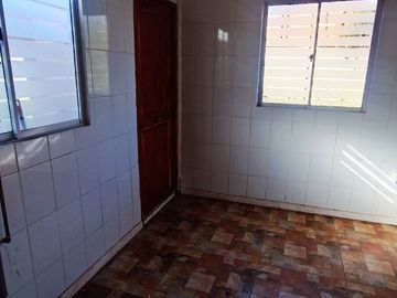 Vendo casa de cuatro dormitorios en Machali Rancagua
