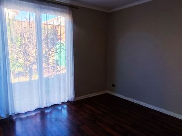 Vendo casa de cuatro dormitorios en Machali Rancagua