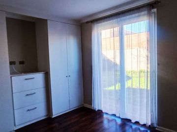 Vendo casa de cuatro dormitorios en Machali Rancagua