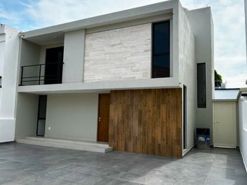 Casa en venta Acropolis (entre tepeyac y andrade) remodelada