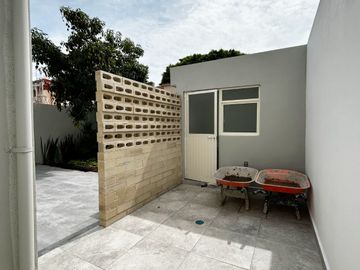 Casa en venta Acropolis (entre tepeyac y andrade) remodelada