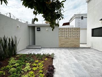 Casa en venta Acropolis (entre tepeyac y andrade) remodelada