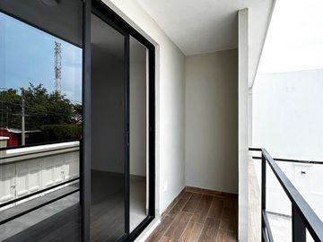 Casa en venta Acropolis (entre tepeyac y andrade) remodelada