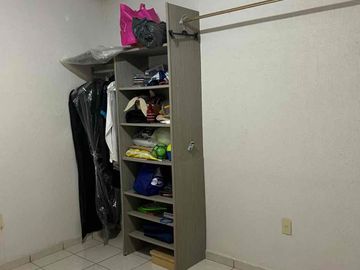 CASA EN VENTA EN ARBOLEDAS DE IBARRILLA