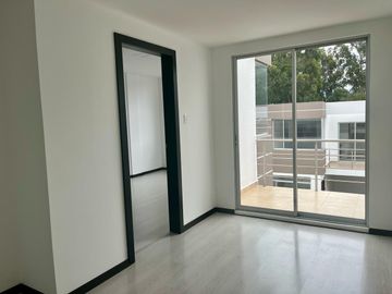 Amplia, Moderna y Confortable,