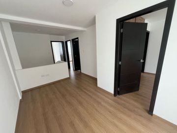 Amplia, Moderna y Confortable,