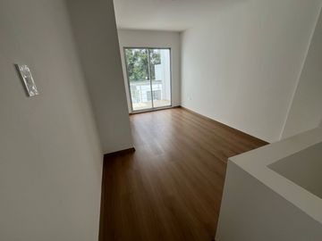 Amplia, Moderna y Confortable,