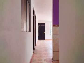 DEPARTAMENTO EN 1ER PISO , 133M2 , CASA BLANCA , SJL