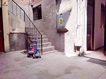 DEPARTAMENTO EN 1ER PISO , 133M2 , CASA BLANCA , SJL