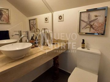 IMPECABLE CASA EN CHAMISDERO A SÓLO 10 MINUTOS DE VITACURA