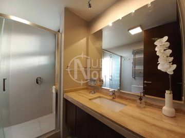 IMPECABLE CASA EN CHAMISDERO A SÓLO 10 MINUTOS DE VITACURA