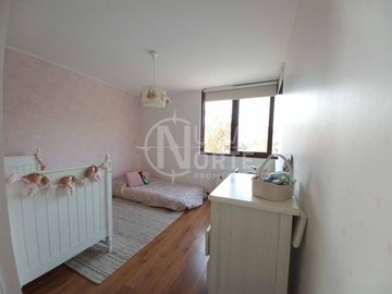 IMPECABLE CASA EN CHAMISDERO A SÓLO 10 MINUTOS DE VITACURA