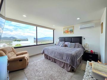 ZIBATÁ, CASA DE AUTOR, ARQUITECTURA Y CONFORT MODERNO