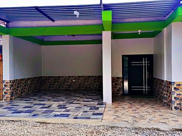 @En Venta Amplia Casa de Campo tras el Terminal Terrestre Santa Elena Ecuador