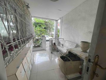 FOR SALE Corner Old House located at Brgy. Kapitolyo, Pasig City