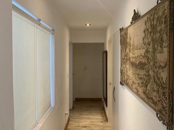VENDO HERMOSO DPTO. FLAT DE 3 DORM. 1er PISO, CON AMPLIA TERRAZA EN SAN BORJA