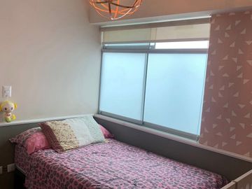 VENDO HERMOSO DPTO. FLAT DE 3 DORM. 1er PISO, CON AMPLIA TERRAZA EN SAN BORJA