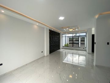 LUJOSA PROPIEDAD EN VENTA