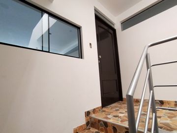 Oportunidad! Se Vende Amplio Departamento Para Personalizar Cerca de Los Pantanos de Villa y la Universidad Cientifica del Sur