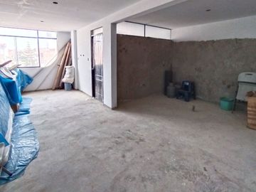 Oportunidad! Se Vende Amplio Departamento Para Personalizar Cerca de Los Pantanos de Villa y la Universidad Cientifica del Sur