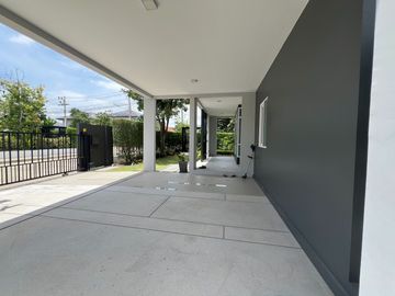 Modern Luxury 2-Storey Home For Sale – Near Chiang Mai City 🏡🌿