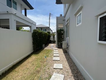 Modern Luxury 2-Storey Home For Sale – Near Chiang Mai City 🏡🌿