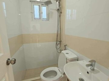 SEMI FURNISHED BUNGALOW HOUSE FOR SALE IN ANGELES CITY