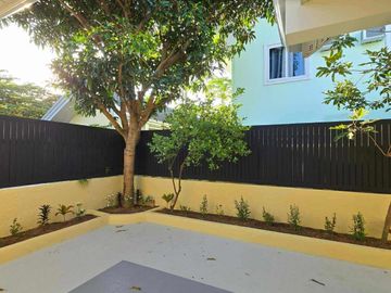 SEMI FURNISHED BUNGALOW HOUSE FOR SALE IN ANGELES CITY