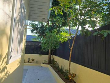 SEMI FURNISHED BUNGALOW HOUSE FOR SALE IN ANGELES CITY