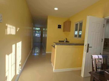 SEMI FURNISHED BUNGALOW HOUSE FOR SALE IN ANGELES CITY