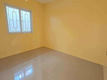 SEMI FURNISHED BUNGALOW HOUSE FOR SALE IN ANGELES CITY