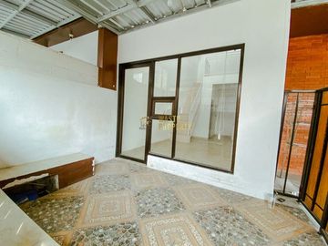 JUAL RUGI RUMAH 2 LANTAI TERMURAH SIAP HUNI DI TLOGO PRAMBANAN